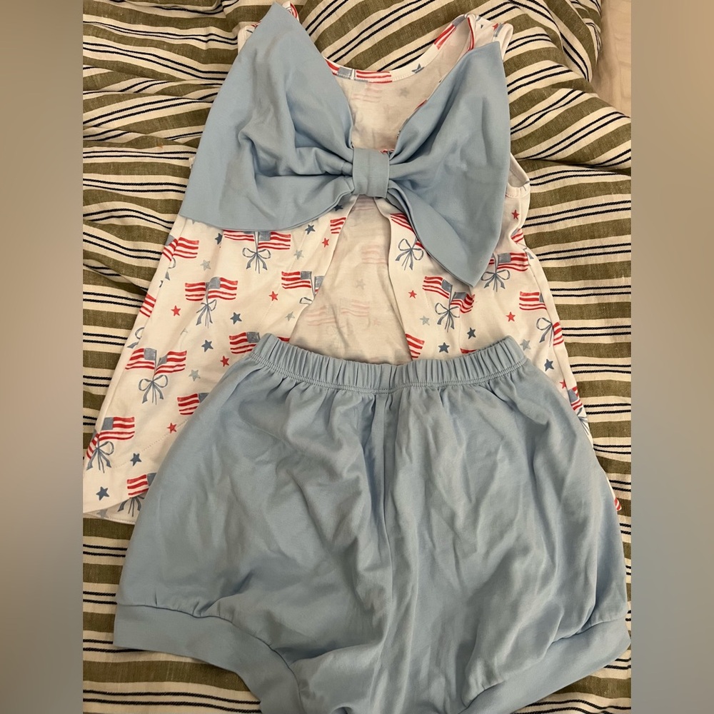 James & Lottie Outfit